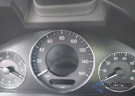 2006 Mercedes-Benz E 350 z USA, uszkodzony, nr VIN WDBUH56J26A776462